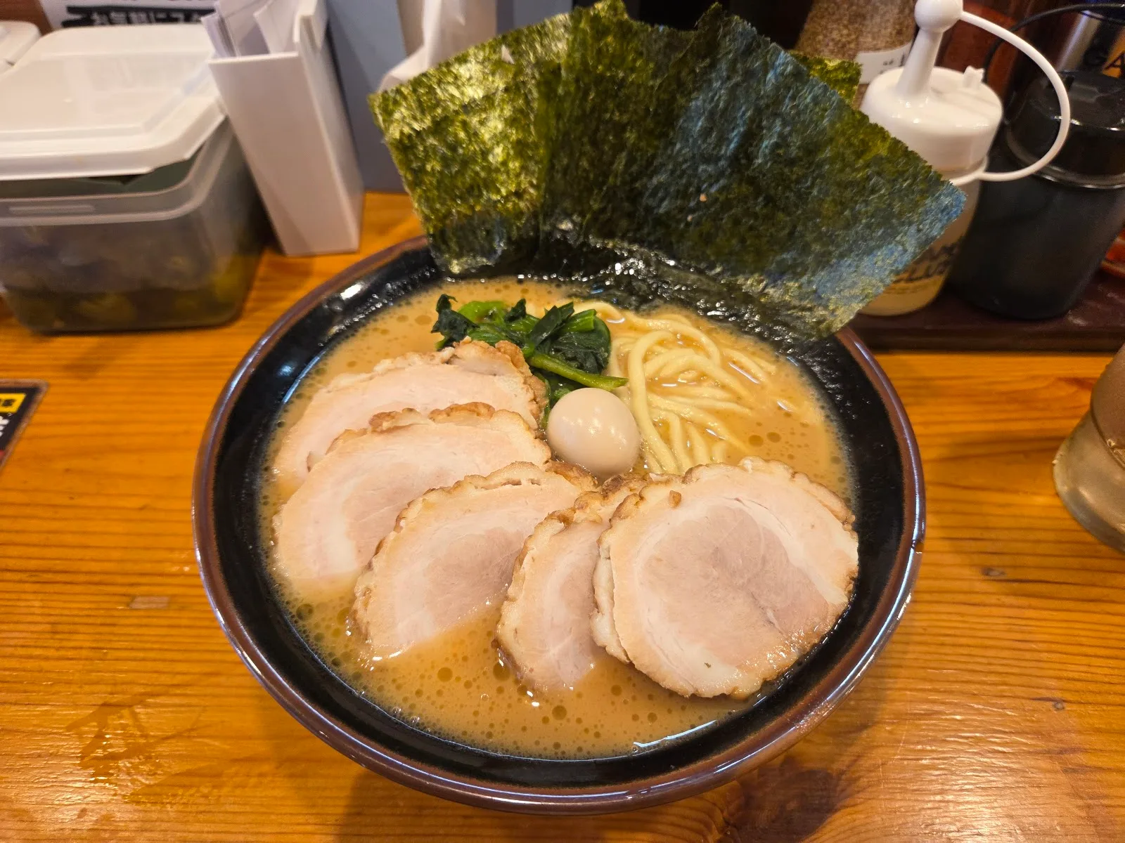 横浜家系ラーメン 明豊家 住吉店